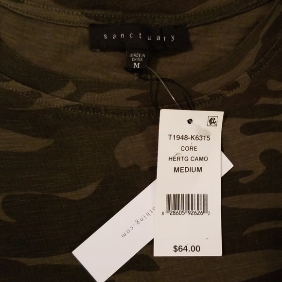 Sanctuary Cold Shoulder Camo Tee - Picture 4 of 4